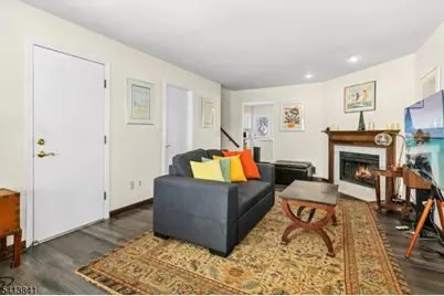 1168 Lake Avenue #6, Clark Township, NJ 07066 - Photo 12