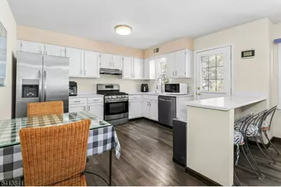 1168 Lake Avenue #6, Clark Township, NJ 07066 - Photo 14