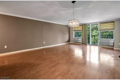 300 Main St, Little Falls Township, NJ 07424 - Photo 8