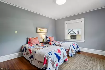 280 Western Drive N., South Orange, NJ 07079 - Photo 32