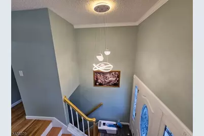 504 Edith Rd, Roxbury Township, NJ 07850 - Photo 6