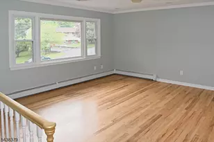 504 Edith Rd, Roxbury Township, NJ 07850 - Photo 8