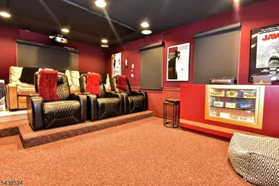 24 Wildwood Rd, Saddle River, NJ 07458 - Photo 20