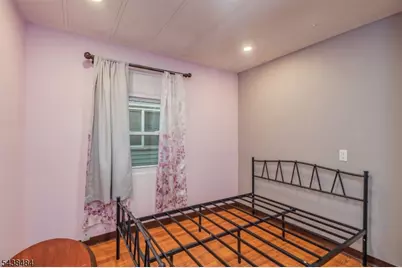 191 W 24th St #D5, Bayonne, NJ 07002 - Photo 10