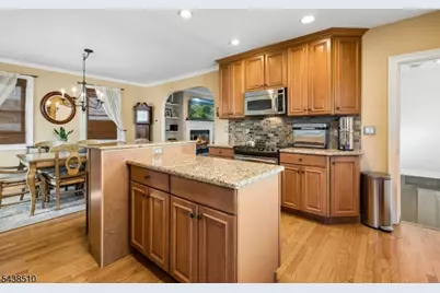 12 Remer Ave, Springfield, NJ 07081 - Photo 4
