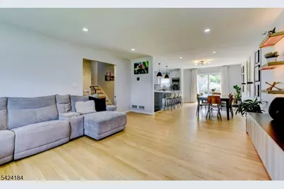 305 Buttfield Dr, Plainfield, NJ 07060 - Photo 12
