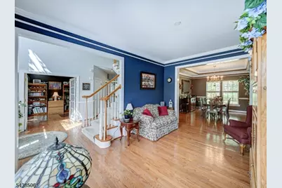 28 Primrose Ln, Sparta Township, NJ 07871 - Photo 6