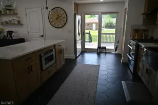 721 Summit St, Linden, NJ 07036 - Photo 14