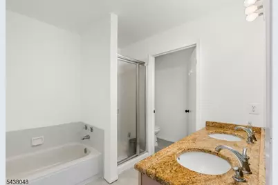 129 Autumn Ct, Roxbury Township, NJ 07852 - Photo 12