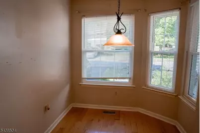 4 Delaware Ln, Branchburg Township, NJ 08876 - Photo 10