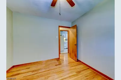 215 S 18th Ave, Manville, NJ 08835 - Photo 8