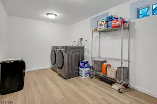 34 Cloverhill Pl, Montclair, NJ 07042 - Photo 26