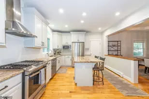 298 Emerson Ln, Berkeley Heights Township, NJ 07922 - Photo 12