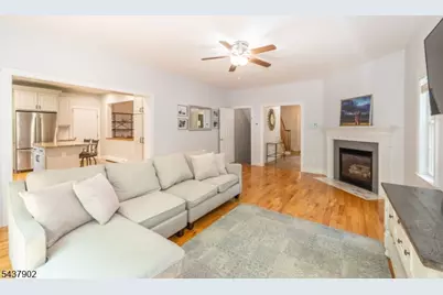 298 Emerson Ln, Berkeley Heights Township, NJ 07922 - Photo 10