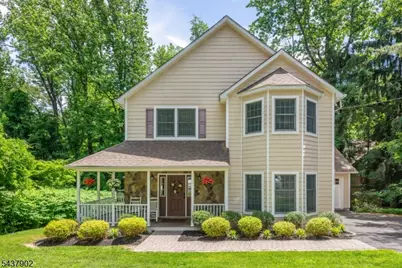 298 Emerson Ln, Berkeley Heights Township, NJ 07922 - Photo 2