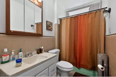 11 Yereance Ave #2, Clifton, NJ 07011 - Photo 16