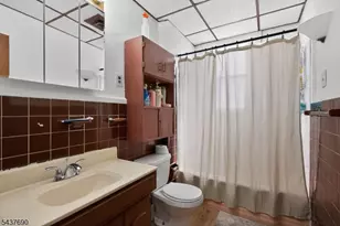 11 Yereance Ave, Clifton, NJ 07011 - Photo 12