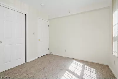 110 Stratford Pl, Bridgewater, NJ 08805 - Photo 32