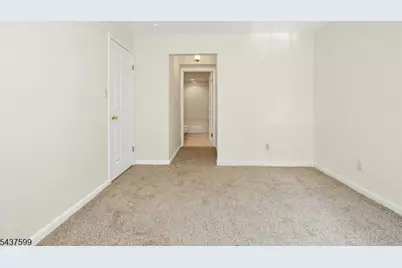 110 Stratford Pl, Bridgewater, NJ 08805 - Photo 24
