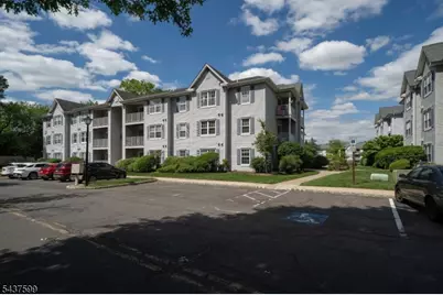110 Stratford Pl, Bridgewater, NJ 08805 - Photo 2