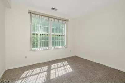 110 Stratford Pl, Bridgewater, NJ 08805 - Photo 30