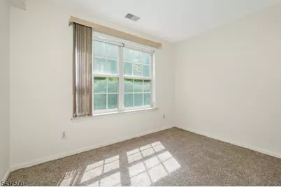 110 Stratford Pl, Bridgewater, NJ 08805 - Photo 34