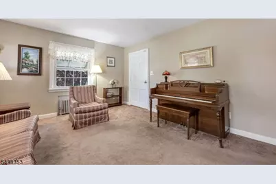 65 Harding Ave, Totowa, NJ 07512 - Photo 8