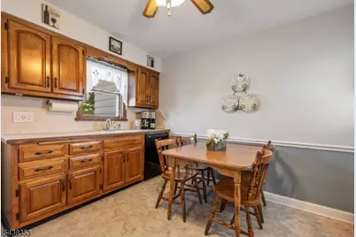 65 Harding Ave, Totowa, NJ 07512 - Photo 14