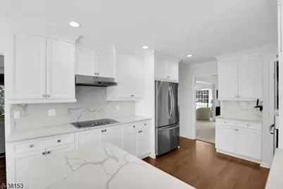 80 Juniper Way, Bernards Township, NJ 07920 - Photo 12