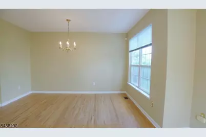 49 Wildflower Ln, Morris Township, NJ 07960 - Photo 8