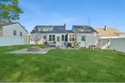 36 Woodside Ave, Hawthorne, NJ 07506 - Photo 32
