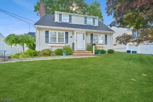 36 Woodside Ave, Hawthorne, NJ 07506 - Photo 1