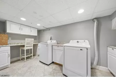 36 Woodside Ave, Hawthorne, NJ 07506 - Photo 22