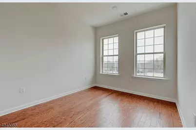 15 Braeburn Ct, Livingston, NJ 07039 - Photo 10
