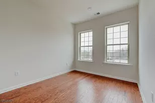 15 Braeburn Ct, Livingston, NJ 07039 - Photo 10