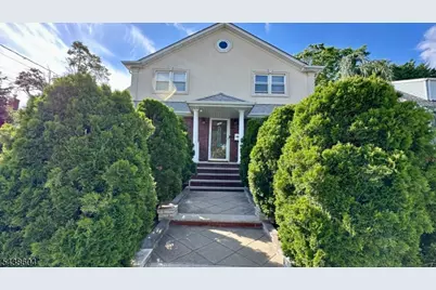 131 E 13th St, Linden, NJ 07036 - Photo 4