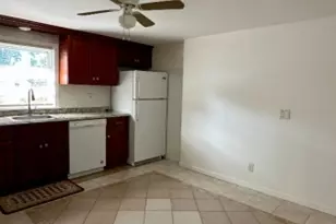 131 E 13th St, Linden, NJ 07036 - Photo 30