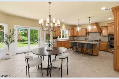 2 Michele Crossing, Raritan Township, NJ 08822 - Photo 18