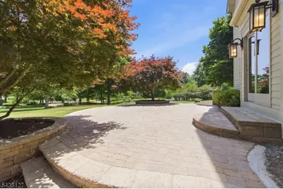 2 Michele Crossing, Raritan Township, NJ 08822 - Photo 46