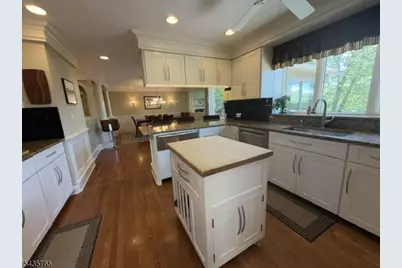 219 W Valley Brook Rd, Washington Township, NJ 07830 - Photo 10