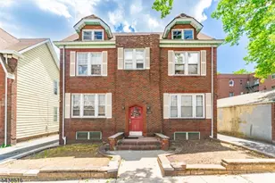 126 Scofield St, Newark, NJ 07106 - Photo 2