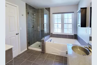 808 Dellwood Ln, Hanover Township, NJ 07981 - Photo 8