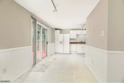 2 Liberty Ln, Franklin, NJ 07416 - Photo 8