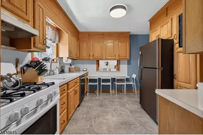 440 3rd St, Dunellen, NJ 08812 - Photo 6