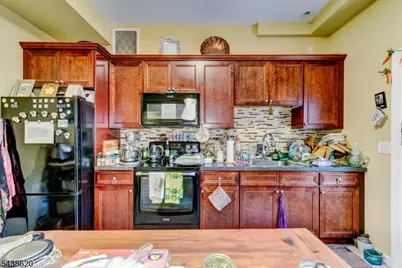 152 Hamburg Tpke, Bloomingdale, NJ 07403 - Photo 20