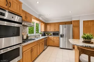 263 White Oak Ridge Rd, Millburn, NJ 07078 - Photo 6