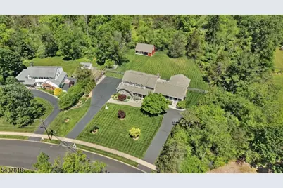 104 Howell Dr, Branchburg Township, NJ 08876 - Photo 32
