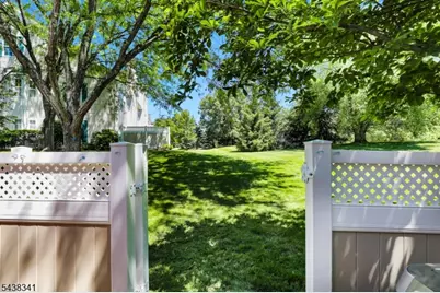 10 Raleigh Ct, Bernards Township, NJ 07920 - Photo 34