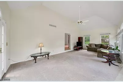 28 Ranney Rd, Washington Township, NJ 07853 - Photo 6