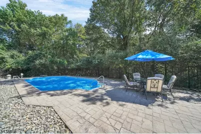 28 Ranney Rd, Washington Township, NJ 07853 - Photo 2